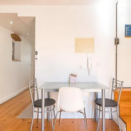 Appartement Guestready - Brilliant Flat Near S. Jorge Castle Lissabon